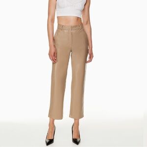 Aritzia (Babaton) Command Cropped Pant